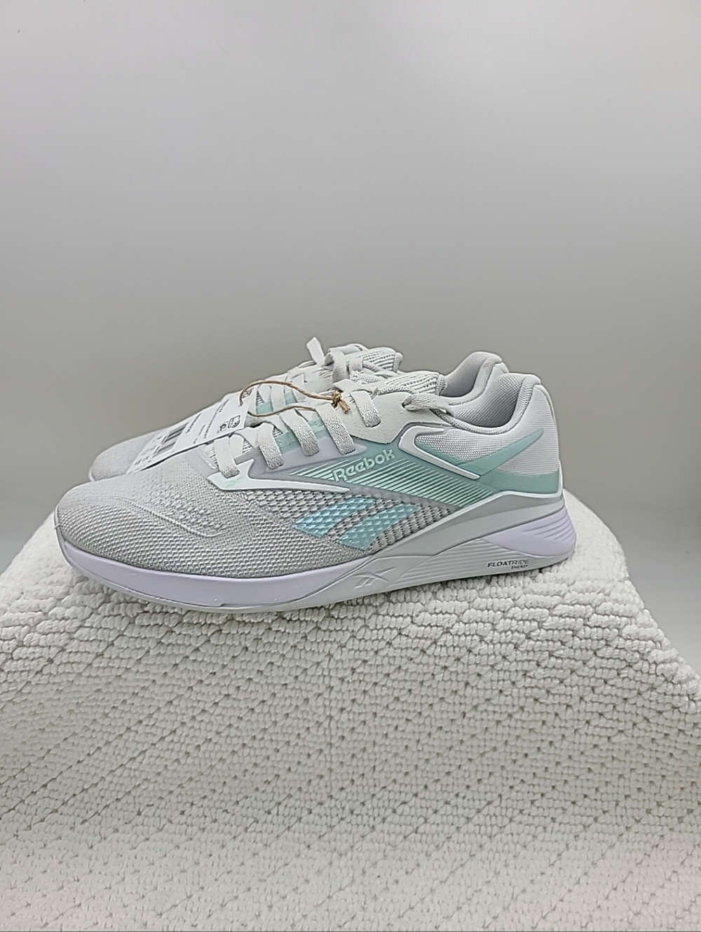 Reebok Women’s Lightweight Running Shoes in Grey Mint with Mint Accents 7usa